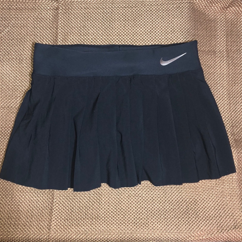 Nike Black Tennis Skirt “S”